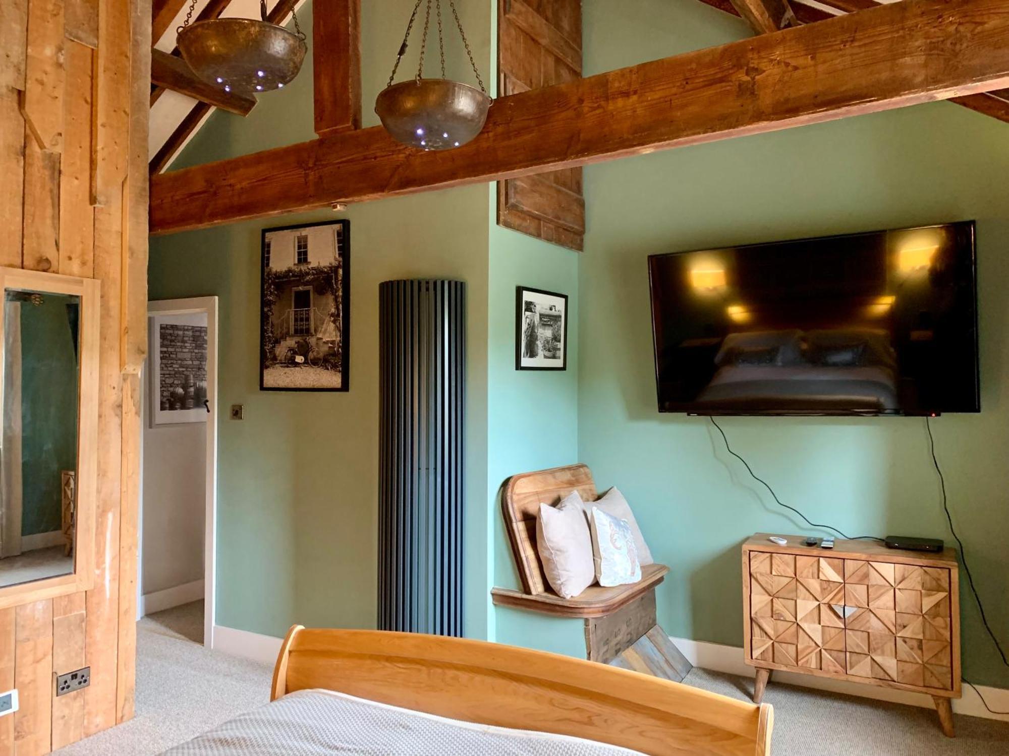 The Coach House And The Stable Woodchester Quarto foto